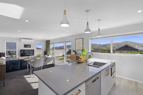 Photo of property in 157 Waipounamu Drive, Kelson, Lower Hutt, 5010