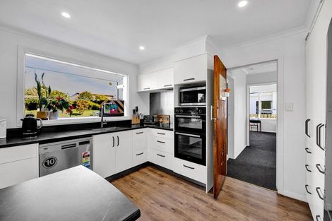 Photo of property in 23 Campbell Street, Hawera, 4610