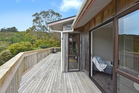 Photo of property in 12 Hobbit Lane, Pinehaven, Upper Hutt, 5371