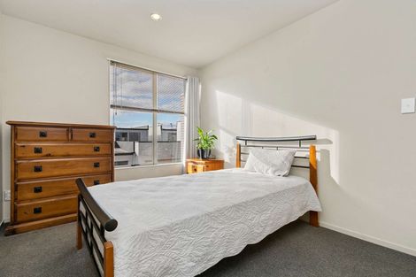 Photo of property in 42 Zabeel Crescent, Takanini, 2112