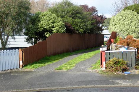 Photo of property in 1 Tasman Crescent, Carterton, 5713