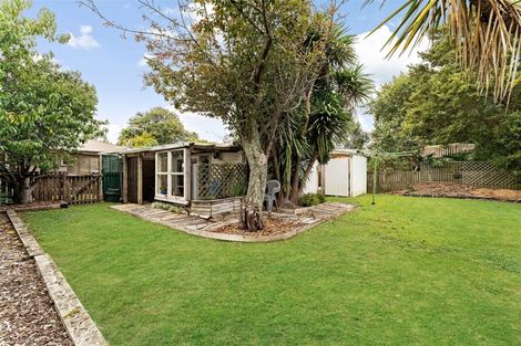 Photo of property in 15 Waimauku Station Road, Waimauku, 0812