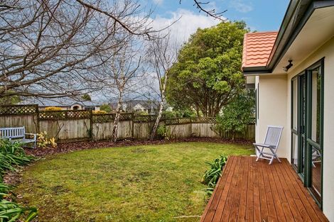 Photo of property in 2 Birkinshaw Grove, Riverstone Terraces, Upper Hutt, 5018