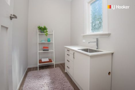 Photo of property in 14 Stone Street, Kenmure, Dunedin, 9011