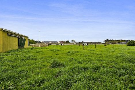Photo of property in 41 County Drive, Hawera, 4610