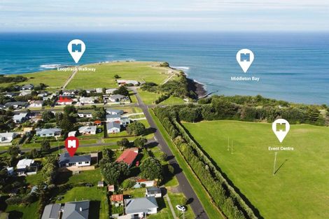 Photo of property in 35 Dorset Street, Opunake, 4616