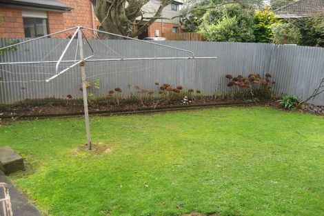 Photo of property in 16 Kelvin Place, Hamilton East, Hamilton, 3216