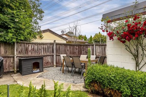 Photo of property in 2/87a Middlepark Road, Sockburn, Christchurch, 8042