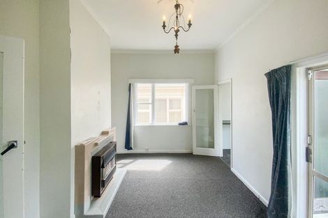 Photo of property in 63 Constable Street, Newtown, Wellington, 6021