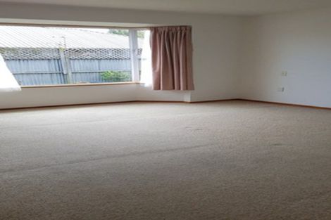 Photo of property in 2/19 Euston Street, Riccarton, Christchurch, 8041