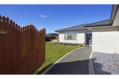 Photo of property in 8 Reserve Lane, Brightwater, 7022