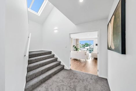 Photo of property in 19 Glamis Place, Cashmere, Christchurch, 8022