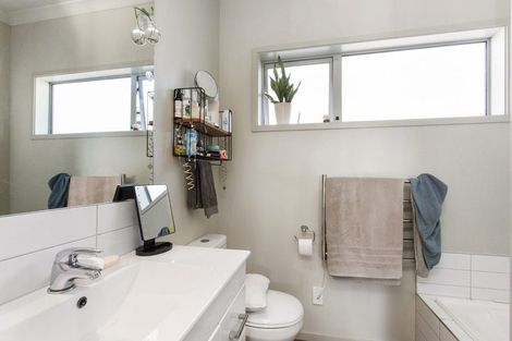 Photo of property in 41 Ngarimu Street, Avonside, Christchurch, 8061