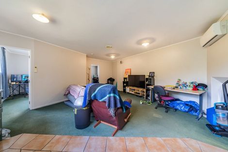 Photo of property in 48 Cleveland Street, Brooklyn, Wellington, 6021