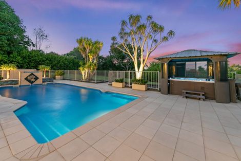 Photo of property in 7 Burgundy Park Avenue, Henderson, Auckland, 0612