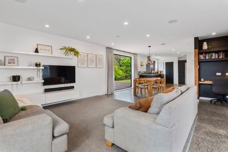 Photo of property in 18 Shelley Street, Otumoetai, Tauranga, 3110