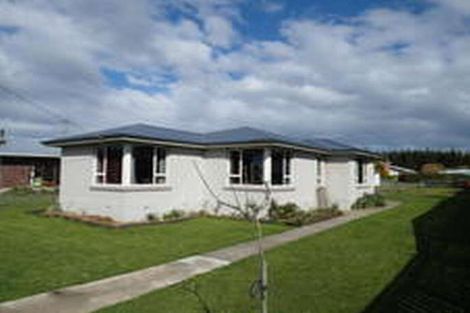 Photo of property in 2070 Winton Lorneville Highway, Makarewa, Invercargill, 9876
