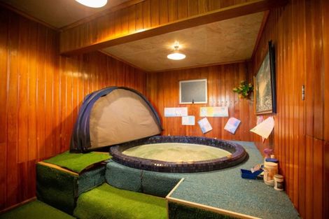 Photo of property in 61 Paremata Street, Atawhai, Nelson, 7010