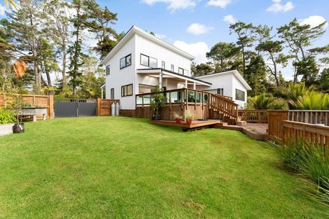 Photo of property in 12 Sunnyvale Road, Waitakere, Auckland, 0614