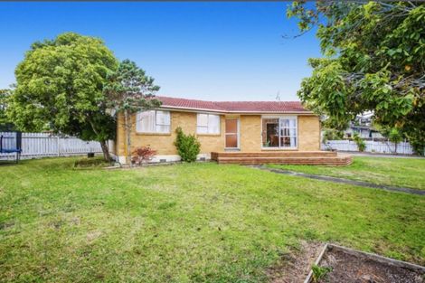 Photo of property in 2 Cranberry Place, Bucklands Beach, Auckland, 2012