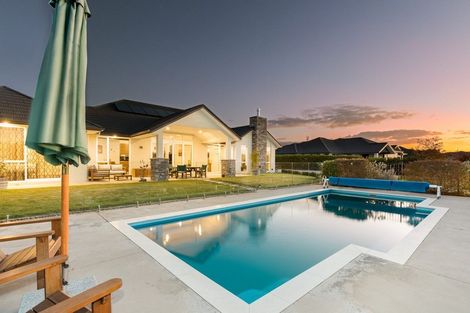 Photo of property in 13 Alan Livingston Drive, Cambridge, 3434