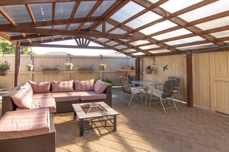 Photo of property in 41 Fitchett Street, Palmerston North, 4410