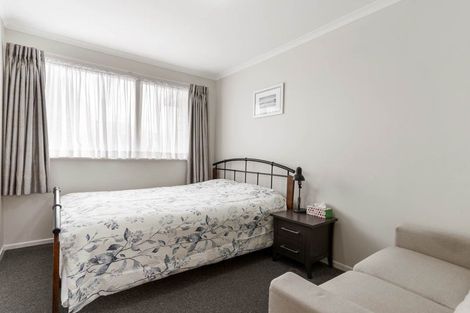 Photo of property in 123 Vodanovich Road, Te Atatu South, Auckland, 0610