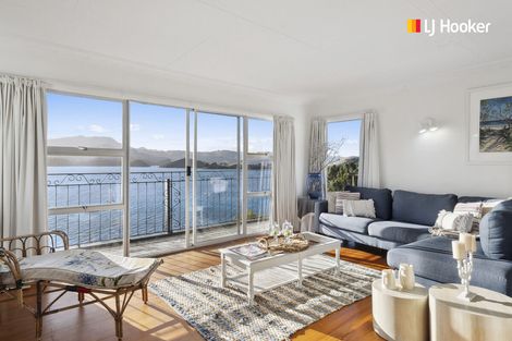 Photo of property in 35 Oxley Crescent, Broad Bay, Dunedin, 9014