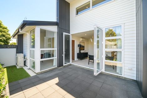Photo of property in 8 Tuapapa Lane, Roslyn, Palmerston North, 4414