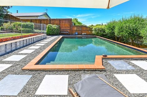 Photo of property in 17 Kopanga Road, Havelock North, 4130