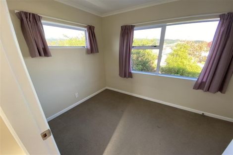 Photo of property in 26 Ruru Crescent, Heretaunga, Upper Hutt, 5018