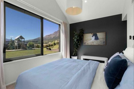 Photo of property in 6 Stockyard Lane, Jacks Point, Queenstown, 9371