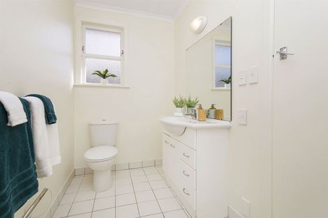 Photo of property in 2 Melville Street, Tawa, Wellington, 5028