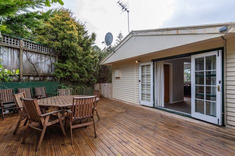 Photo of property in 4 Glen Alton Avenue, Paparangi, Wellington, 6037