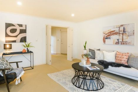 Photo of property in 3 Virginia Grove, Milson, Palmerston North, 4414