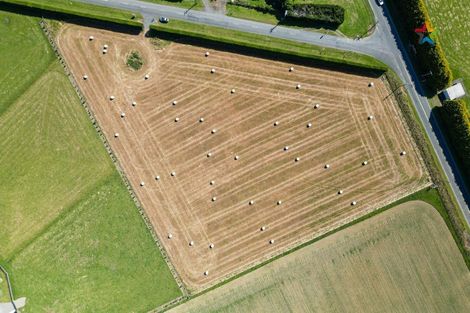 Photo of property in 15 Weir Road, Waianiwa, Invercargill, 9874