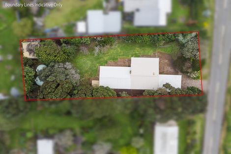 Photo of property in 325 Te Horo Beach Road, Te Horo Beach, Otaki, 5581