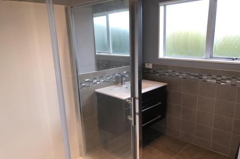 Photo of property in 23 Aniseed Grove, Timberlea, Upper Hutt, 5018