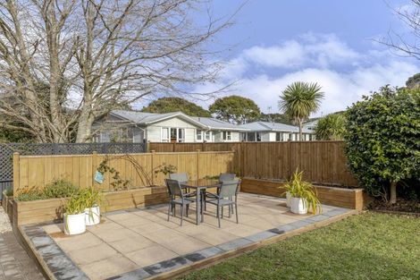 Photo of property in 60 Tavistock Street, Westown, New Plymouth, 4310