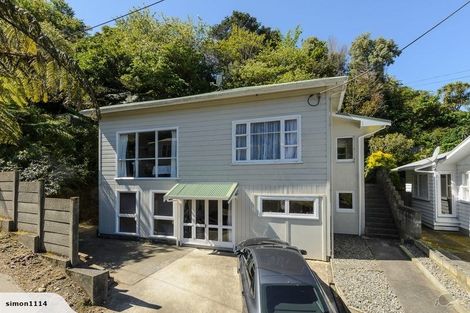 Photo of property in 6 Epsom Way, Karori, Wellington, 6012