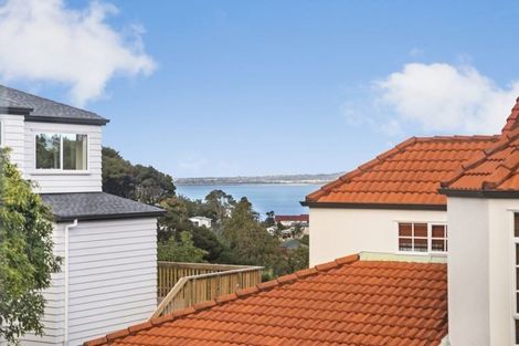 Photo of property in 29 Mariners View Road, Beach Haven, Auckland, 0626