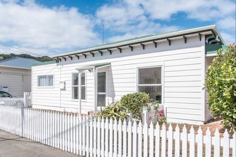 Photo of property in 279 Mansfield Street, Newtown, Wellington, 6021