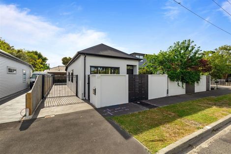 Photo of property in 44 Hutcheson Street, Sydenham, Christchurch, 8023