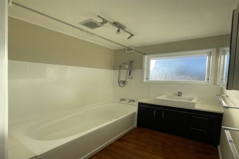 Photo of property in 28 Lisa Crescent, Mangakakahi, Rotorua, 3015