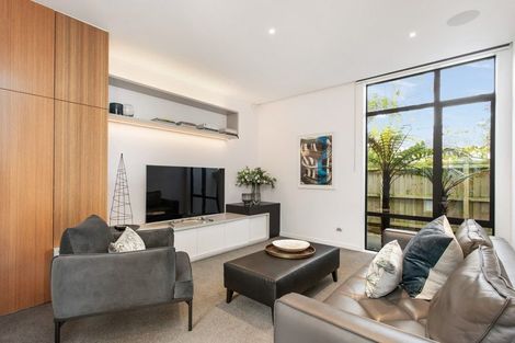 Photo of property in 91 Carlton Mill Road, Merivale, Christchurch, 8014