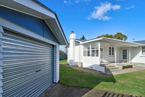 Photo of property in 15 Jones Place, Masterton, 5810