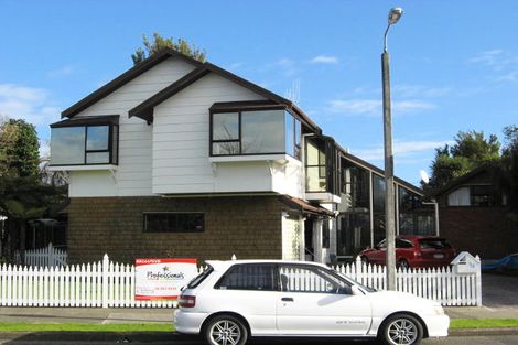 Photo of property in 54 Highbury Drive, Levin, 5510