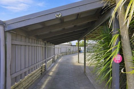 Photo of property in 35 Domain Road, Papamoa Beach, Papamoa, 3118