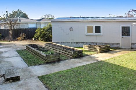 Photo of property in 30 Greendale Avenue, Avonhead, Christchurch, 8042