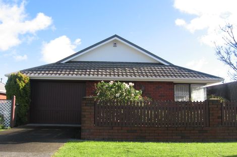 Photo of property in 19 Cressy Street, Waterloo, Lower Hutt, 5011